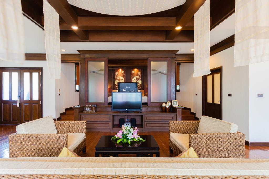 Alpina Phuket Nalina Resort & Spa Екстериор снимка